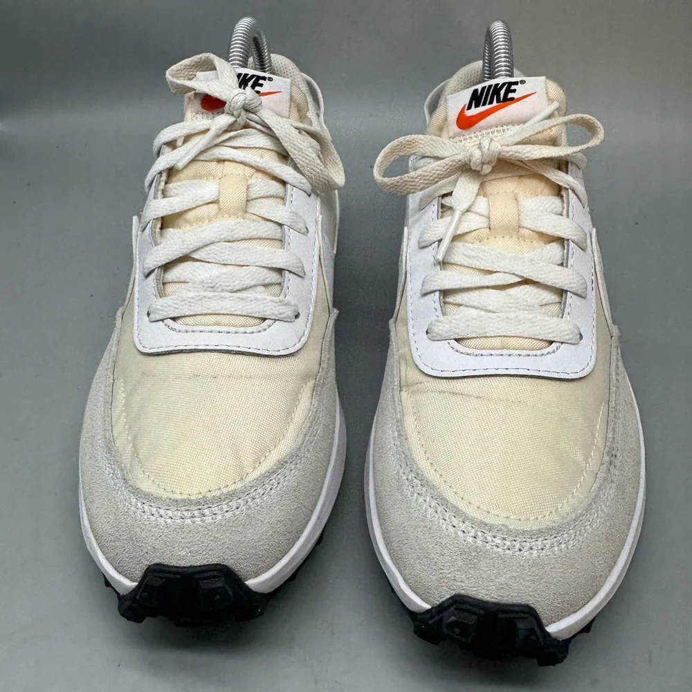 Nike Women's Waffle Debut White/Gray Size 8 Walking Running Shoes